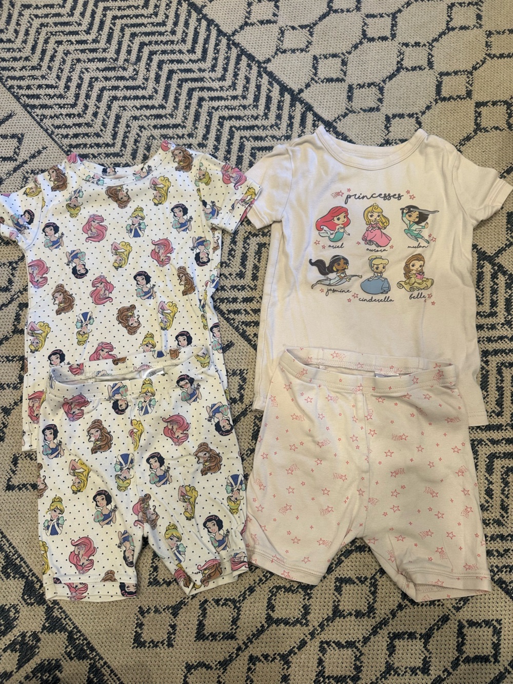Gap x Disney Girls' Princess Pajama Short Sets - size 6